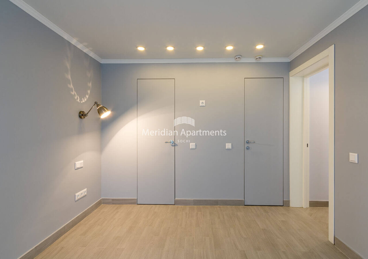 Двухуровневый апартамент 85 м²