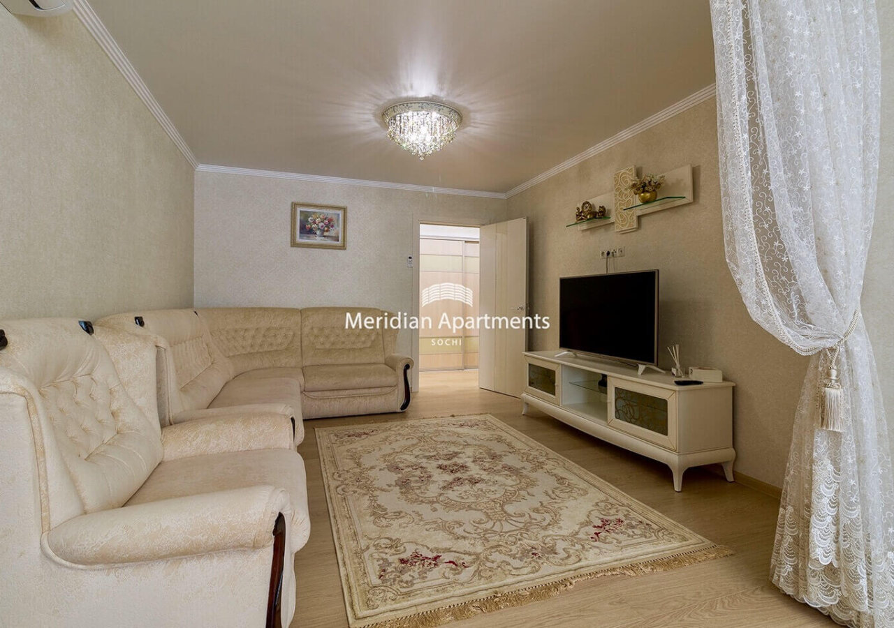 Двухуровневый апартамент 77 м²