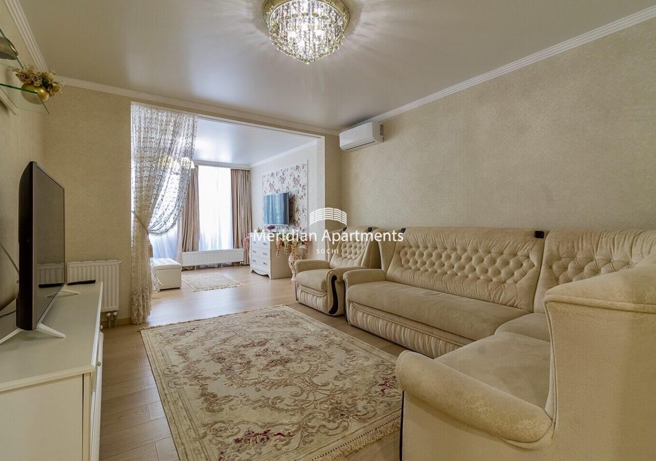 Двухуровневый апартамент 77 м²