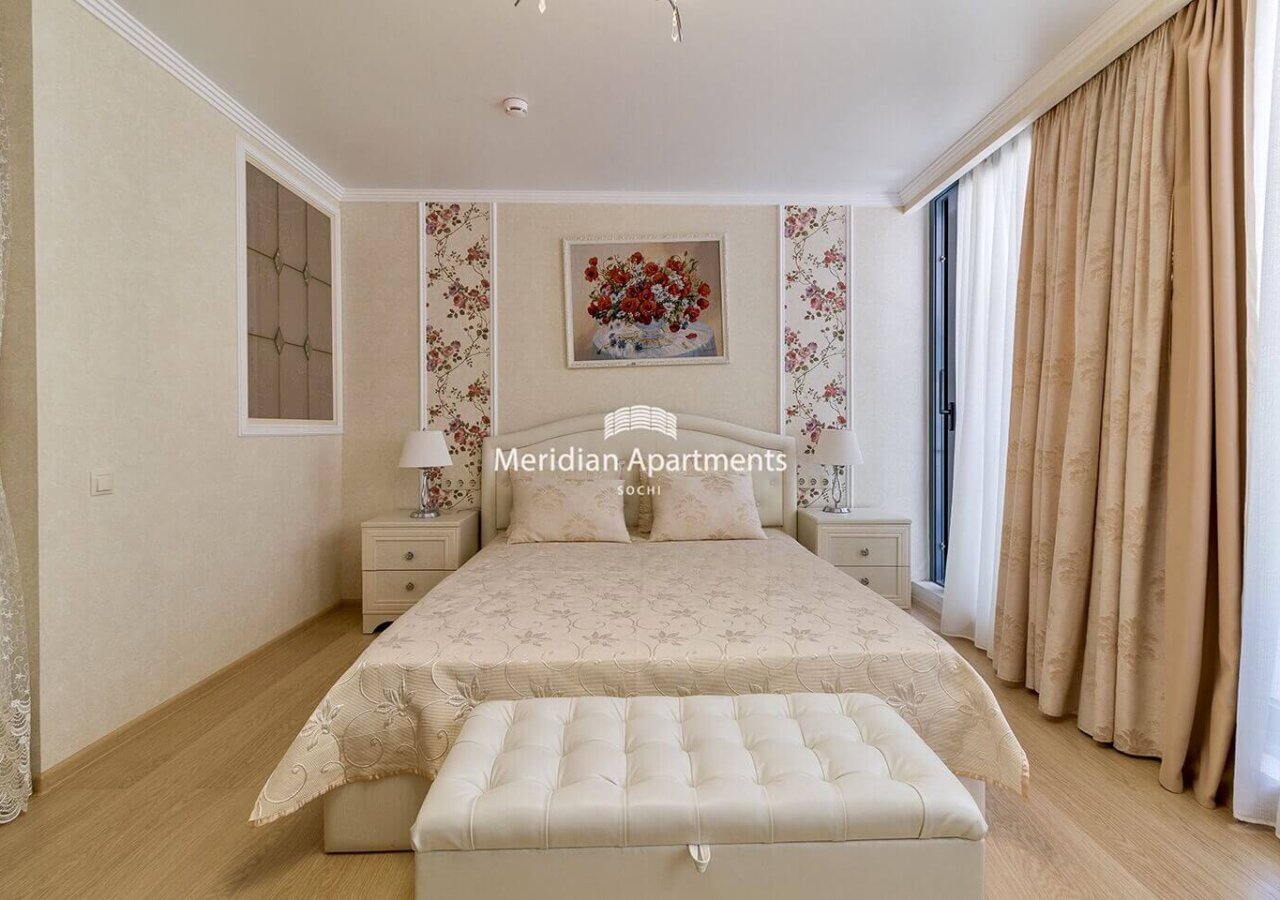 Двухуровневый апартамент 77 м²