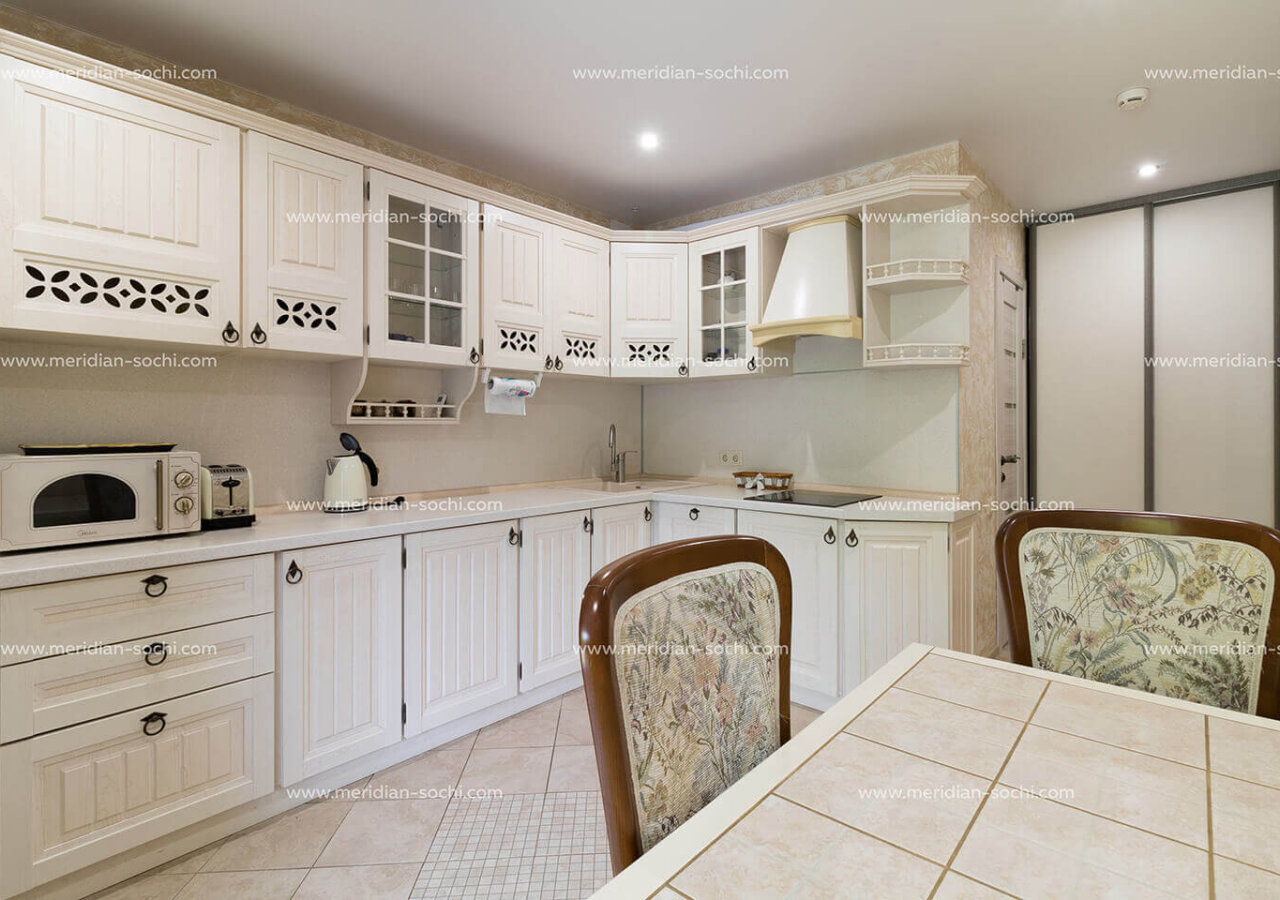 2 комнатный апартамент 70 м². Апартаменты Меридиан Сочи.