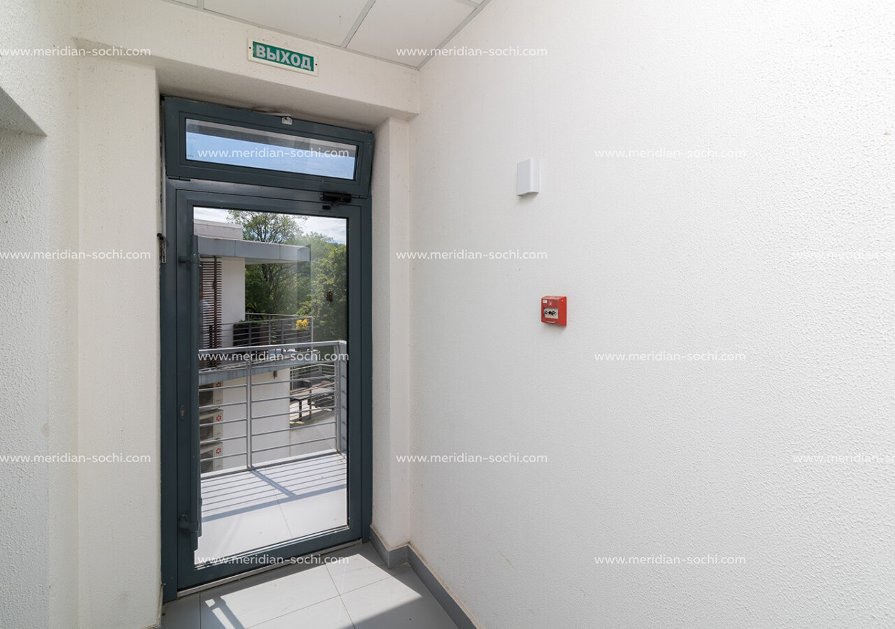 Meridian_2069 Угловая студия с террасой 35 м² (лот 12)