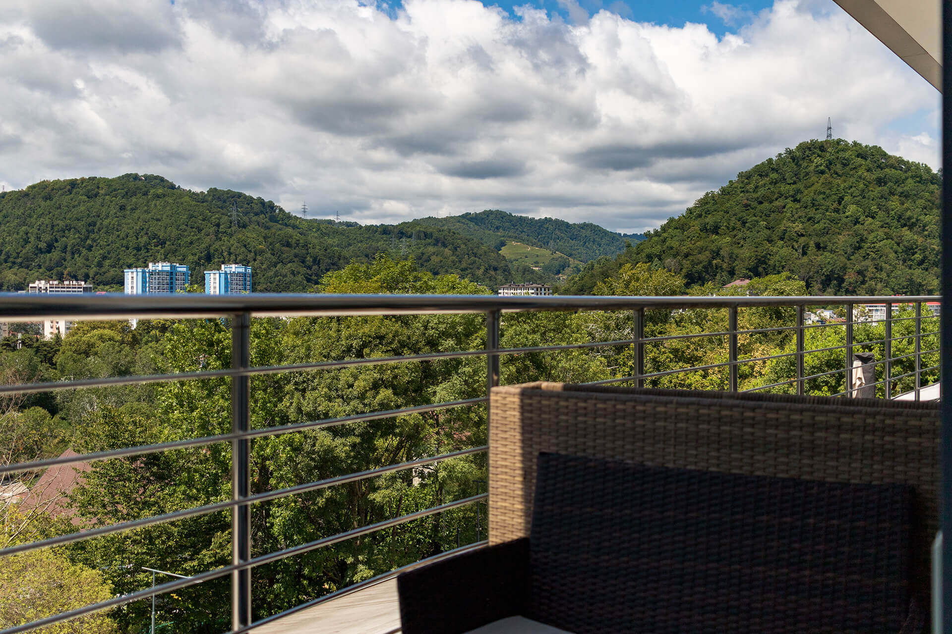 Студия 35 м² с видом на горы - Купить в АК «Меридиан»