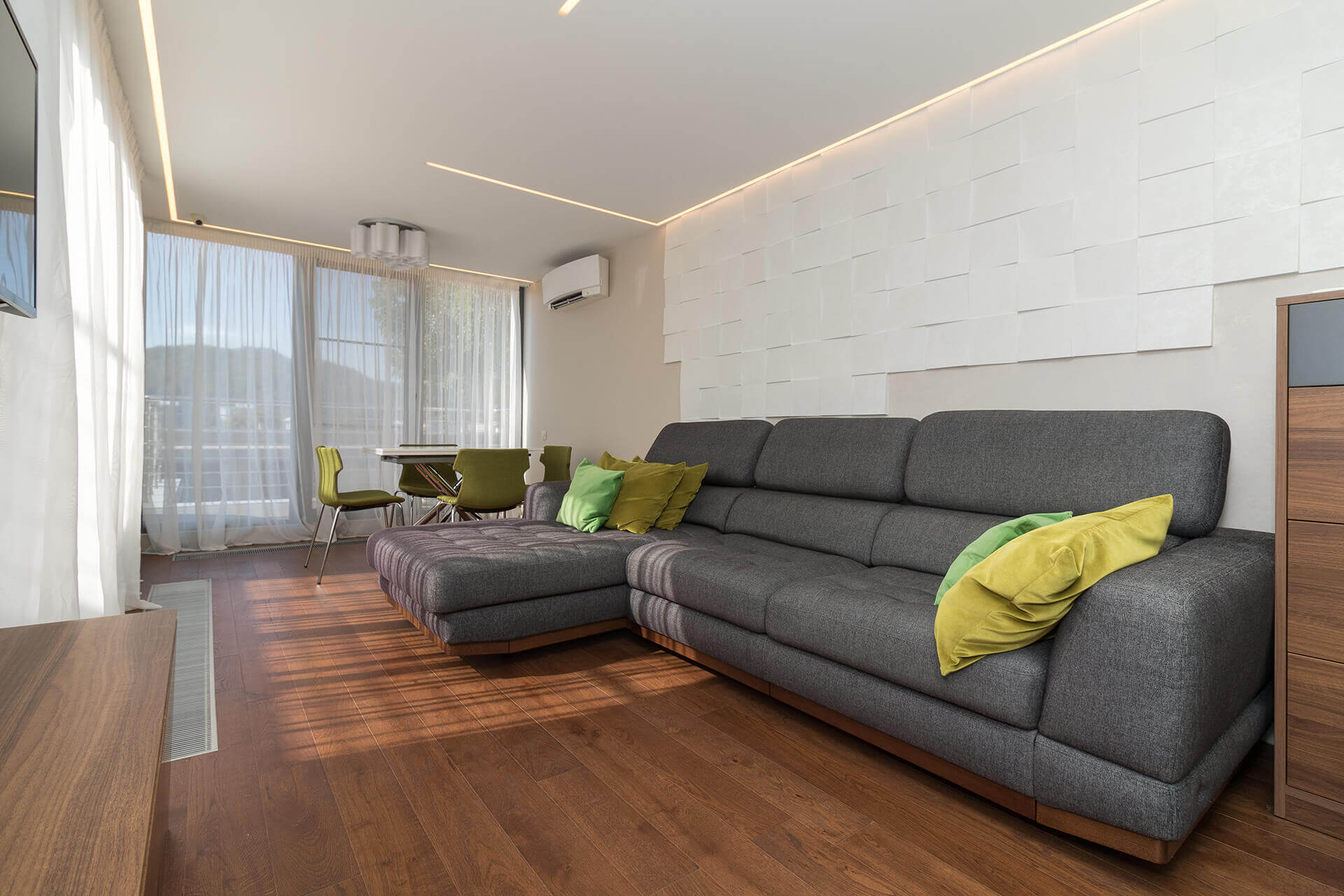 стильные апартаменты с террасой в Сочи